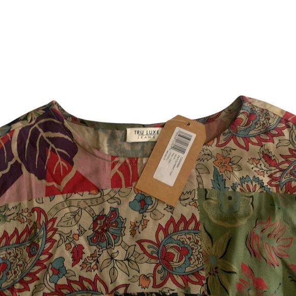 Tru Luxe Jeans Women's Size M Short Sleeve Floral Print Tunic Top Blouse New - Picture 8 of 15